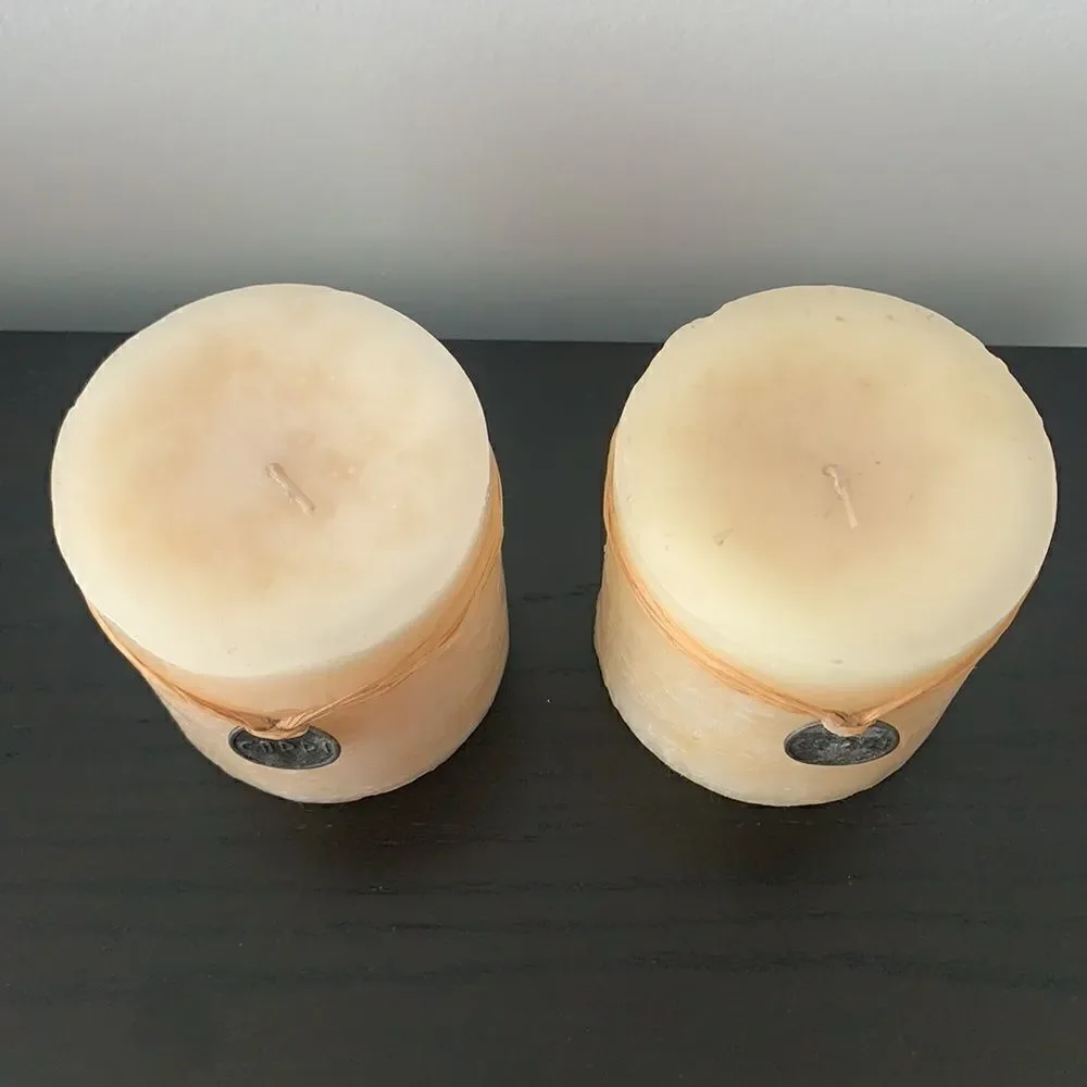2 New Capri Straw Charm🕯Vanilla scented Candles